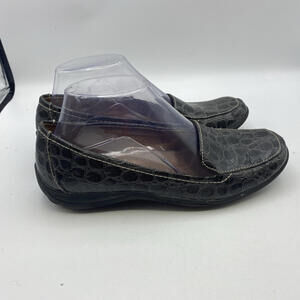 NATURAL SOUL- BY NATURALIZER- CAMELIA Grey Faux Croc. Drivers/Loafers -Size: 7m